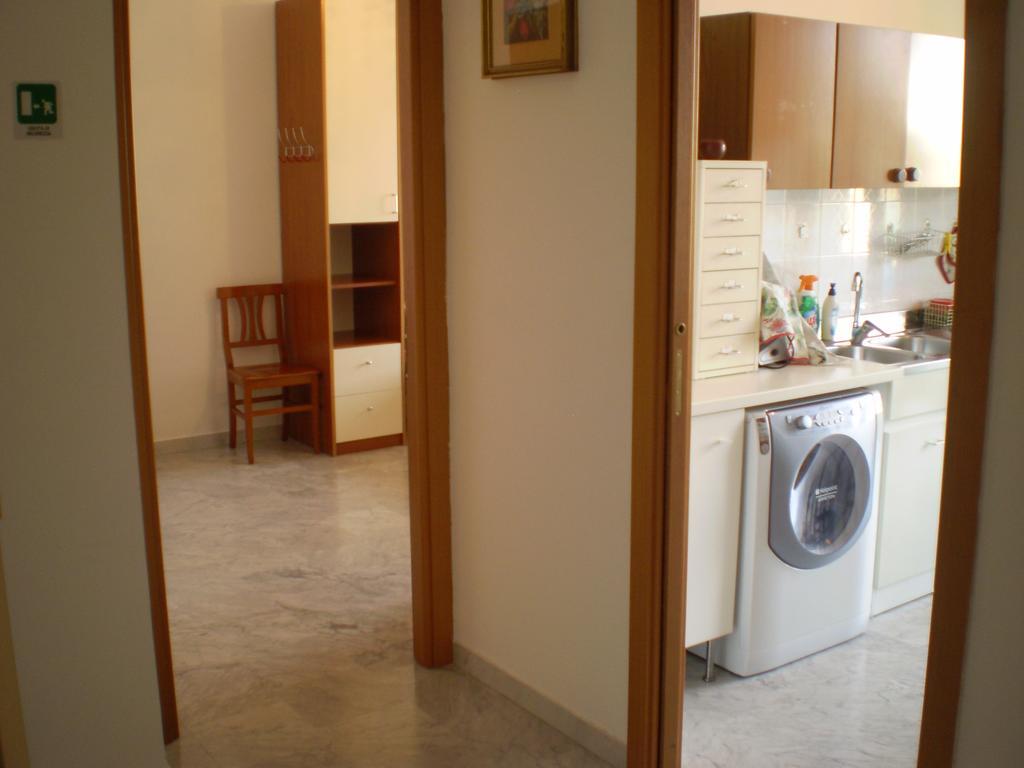 B&B Maria Grazia โรม ภายนอก รูปภาพ