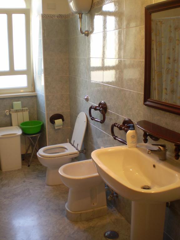 B&B Maria Grazia โรม ภายนอก รูปภาพ