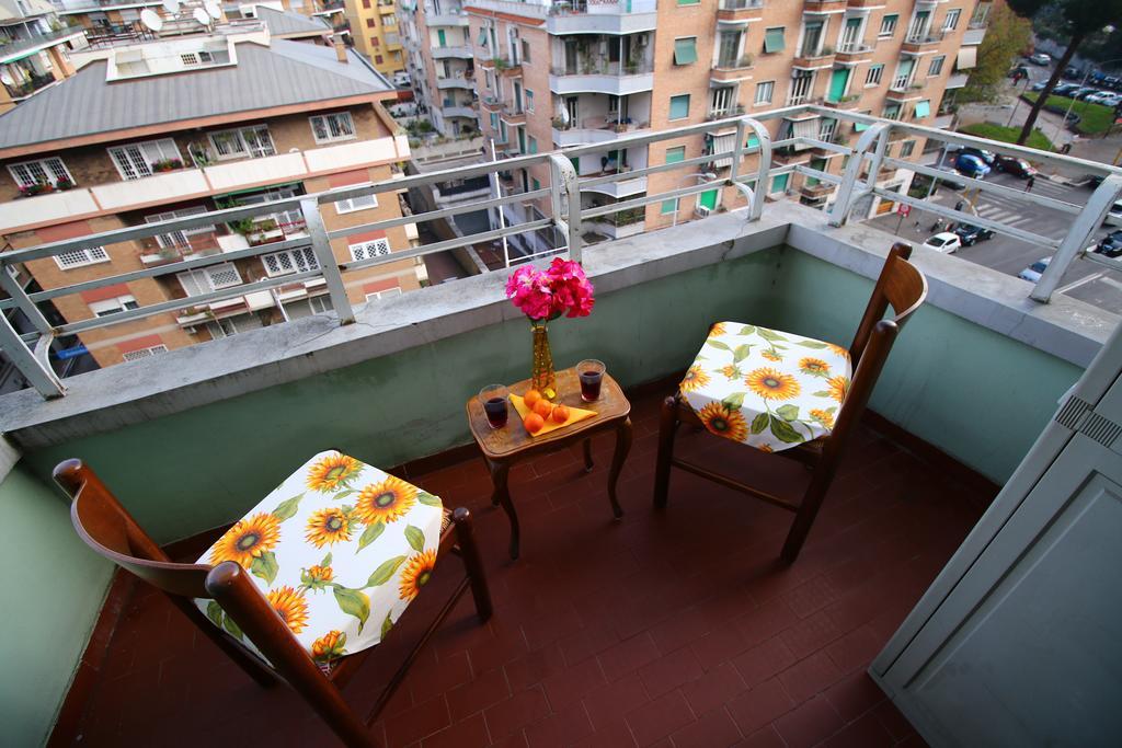 B&B Maria Grazia โรม ภายนอก รูปภาพ