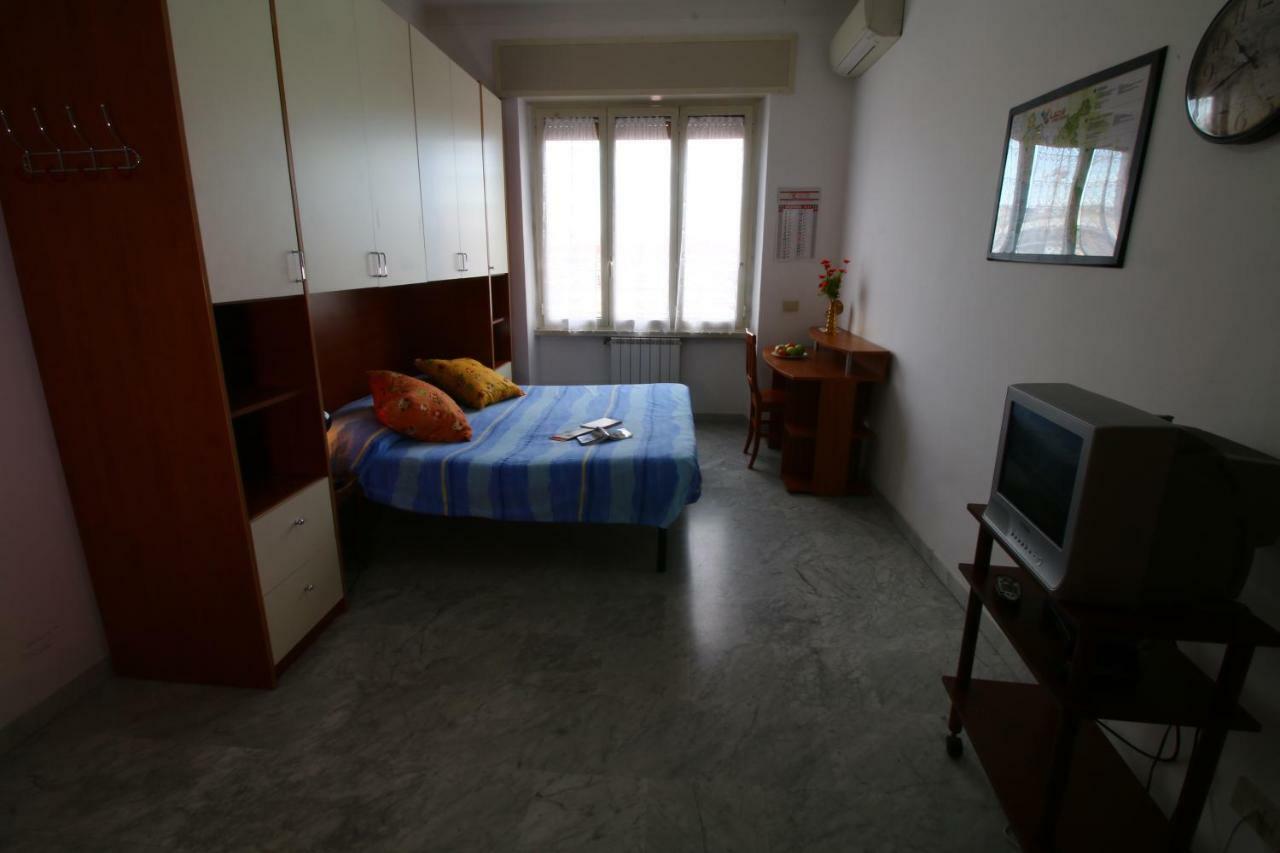B&B Maria Grazia โรม ภายนอก รูปภาพ